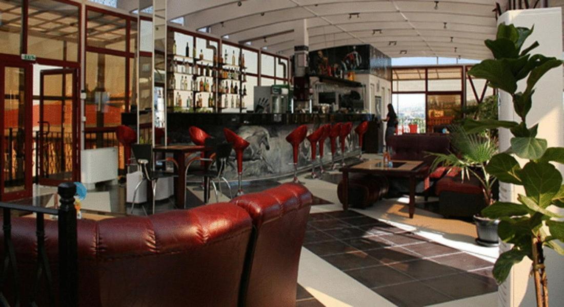 Ambaritsa Hotel Gorna Oryahovitsa Bagian luar foto