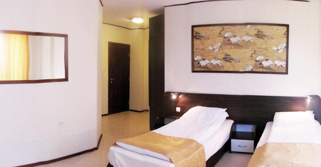 Ambaritsa Hotel Gorna Oryahovitsa Ruang foto